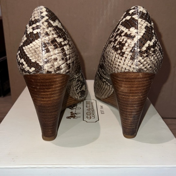Coach Loise Printed Python Wedge - Picture 2 of 7